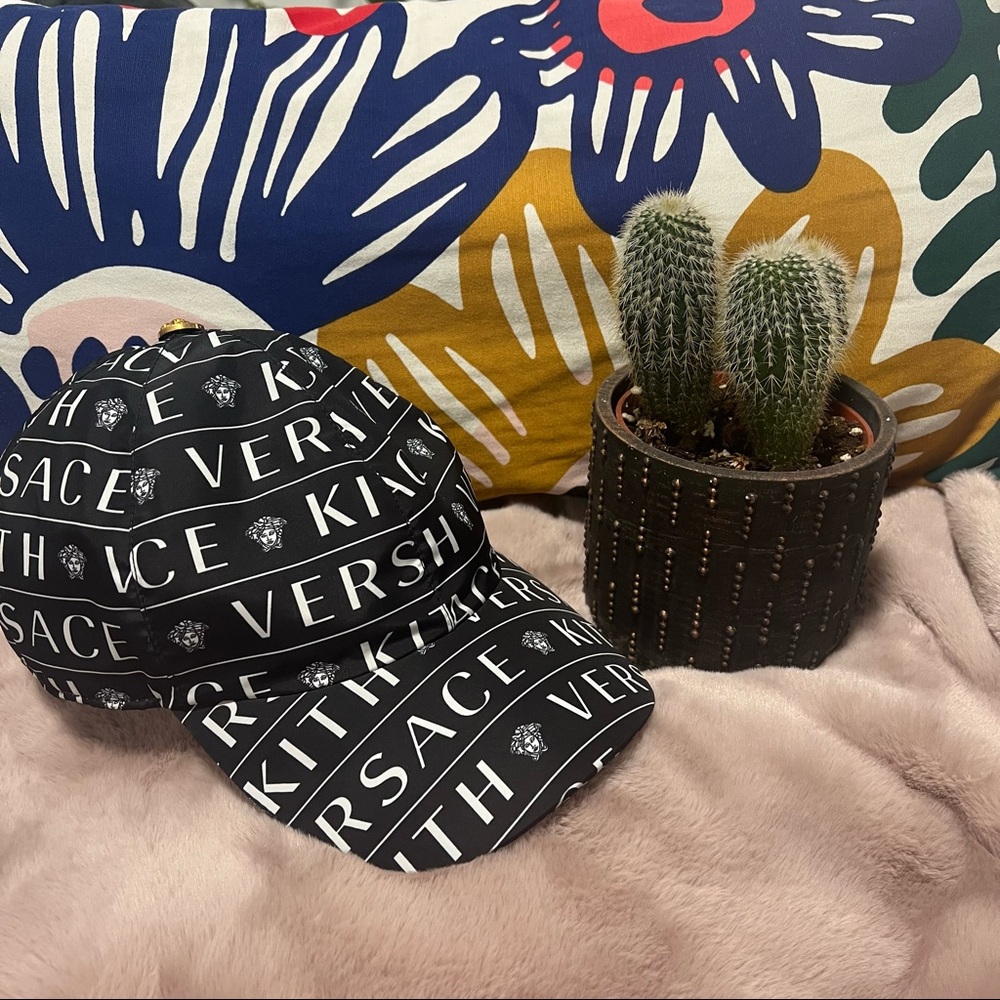 Kith x Versace Monogram Hat RARE(SOLD OUT)